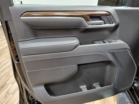 Used 2025 Chevrolet Silverado 1500 RST w/ Dark Appearance Package image 42