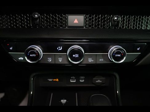 Used 2024 Honda CR-V Sport Touring image 27