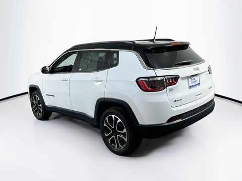 Used 2022 Jeep Compass Limited AWD/4WD image 7