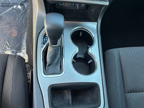 Used 2020 Jeep Grand Cherokee Laredo RWD image 14