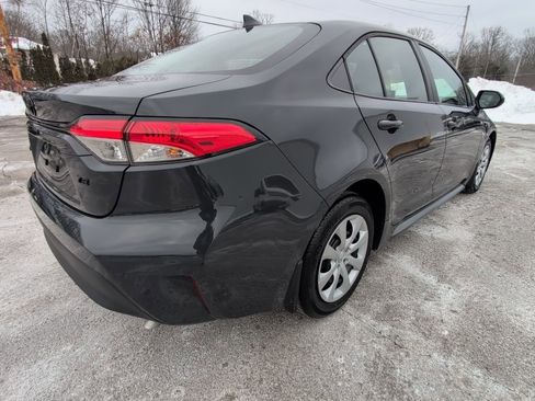 Certified 2023 Toyota Corolla LE image 9