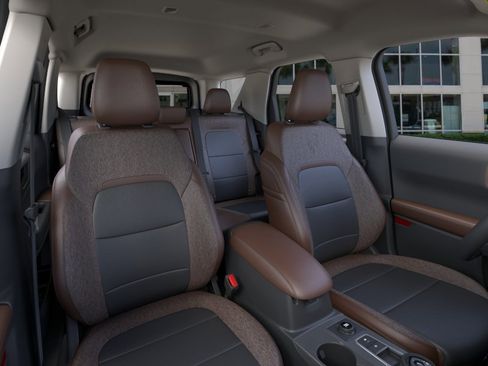 New 2025 Ford Bronco Sport Outer Banks w/ Outer Banks Tech Package+ AWD/4WD image 10