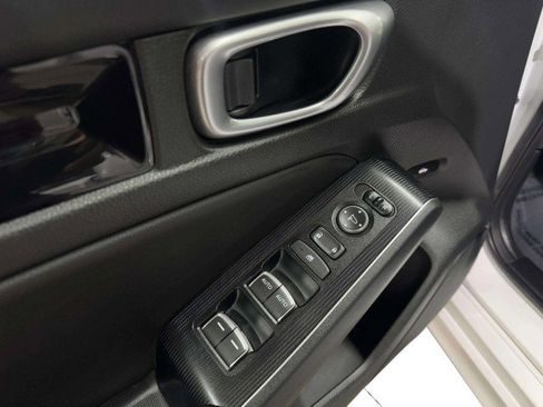 Used 2023 Honda Civic Touring image 16