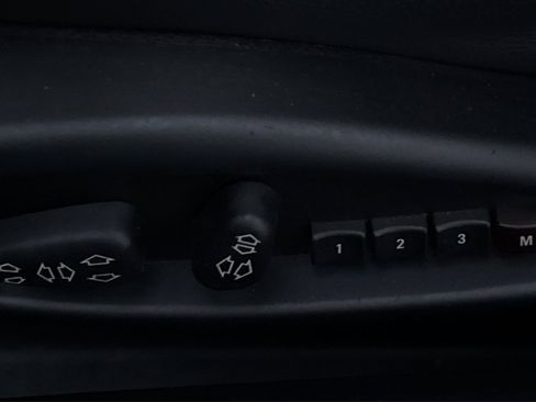 Used 2007 BMW M6 Convertible image 24