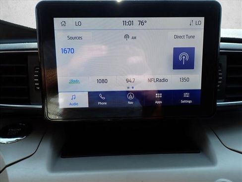 Used 2024 Ford Explorer XLT w/ Equipment Group 202A AWD/4WD image 23