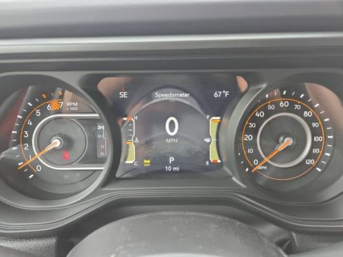 New 2026 Jeep Wrangler Unlimited Sahara AWD/4WD image 13