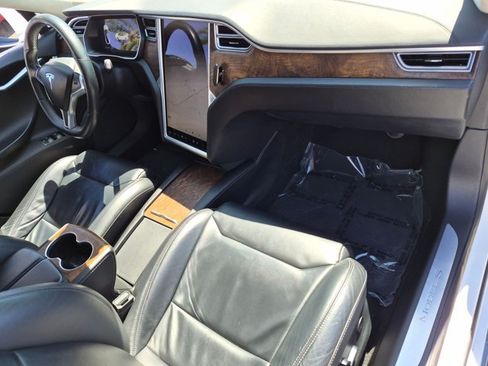 Used 2017 Tesla Model S 100D AWD/4WD image 23