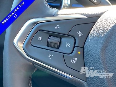 New 2026 Chevrolet Trax LT w/ Driver Confidence Package FWD image 28