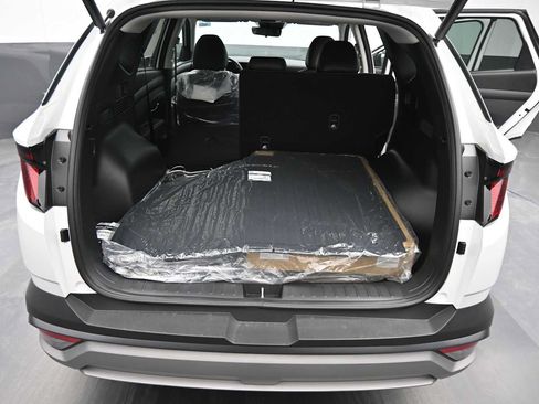 New 2026 Hyundai Tucson SEL Plus AWD/4WD image 13
