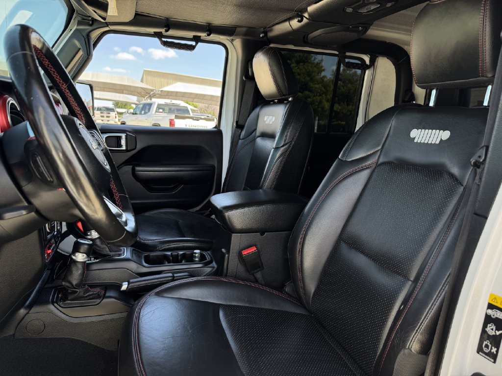 Used 2021 Jeep Gladiator Rubicon AWD/4WD image 24
