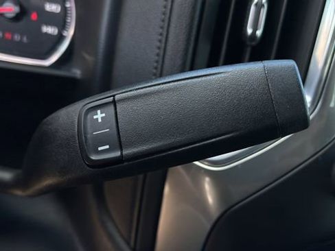 Used 2021 Chevrolet Silverado 1500 LT Trail Boss w/ Convenience Package II image 29