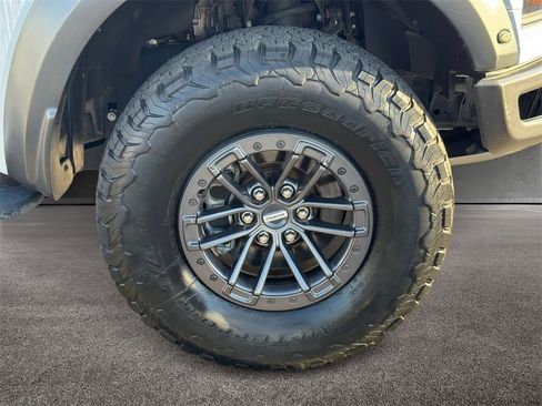 Used 2020 Ford F150 Raptor w/ Equipment Group 802A Luxury image 5