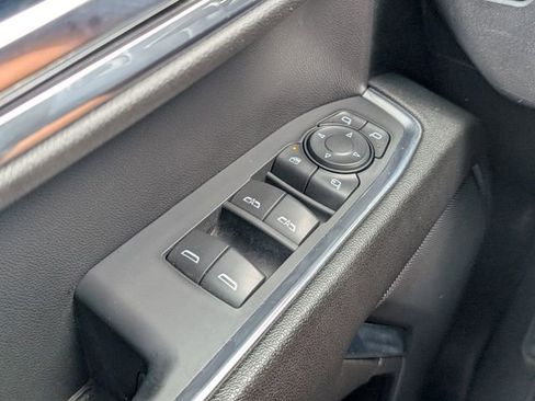 Used 2024 GMC Sierra 1500 SLT RWD image 26