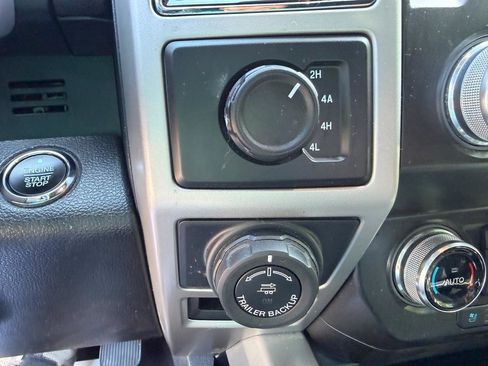 Used 2020 Ford F150 Lariat w/ Equipment Group 502A Luxury AWD/4WD image 22