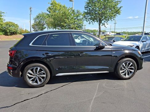 Used 2023 Audi Q5 2.0T Premium Plus w/ Premium Plus Package AWD/4WD image 8
