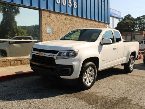 Used 2022 Chevrolet Colorado LT w/ Fleet Safety Package RWD image 3