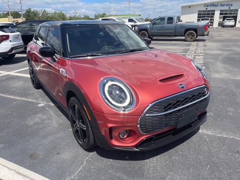 Used 2024 MINI Cooper Clubman S AWD/4WD image 3