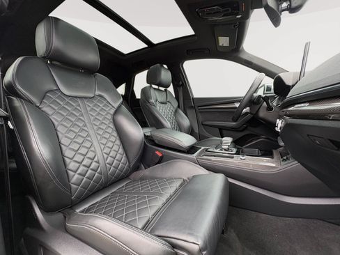 Certified 2023 Audi SQ5 Premium Plus w/ Premium Plus Package AWD/4WD image 25
