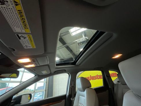 Used 2018 Honda CR-V EX-L image 14