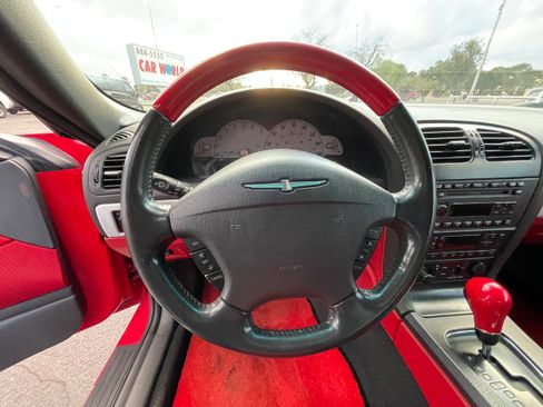 Used 2002 Ford Thunderbird Deluxe RWD image 13
