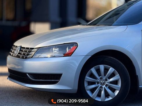 Used 2012 Volkswagen Passat 2.5 S image 2