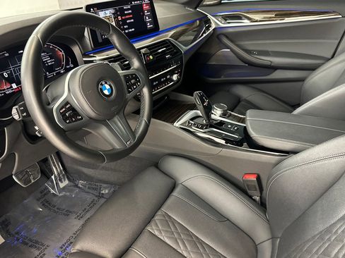 Used 2023 BMW 540i 540i w/ M Sport Package image 4