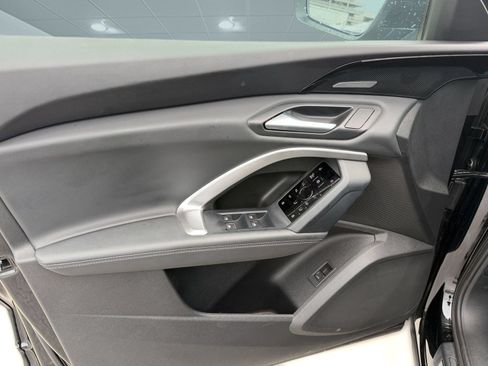 Certified 2025 Audi Q5 Premium w/ Premium Plus AWD/4WD image 13