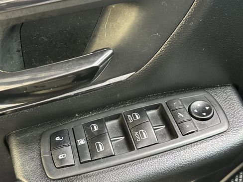 Used 2021 RAM 1500 Big Horn w/ Built-to-serve Edition image 22