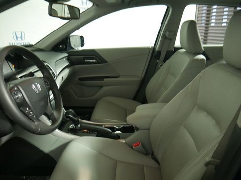 Used 2015 Honda Accord EX-L image 14