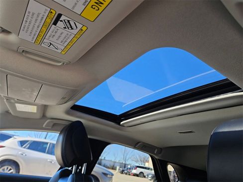 Used 2025 MAZDA CX-30 AWD 2.5 S w/ Preferred Package image 24