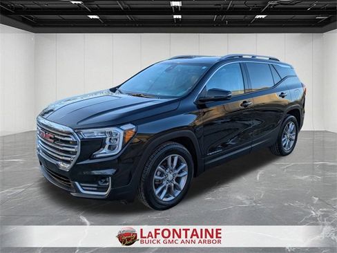 Certified 2022 GMC Terrain SLT image 1