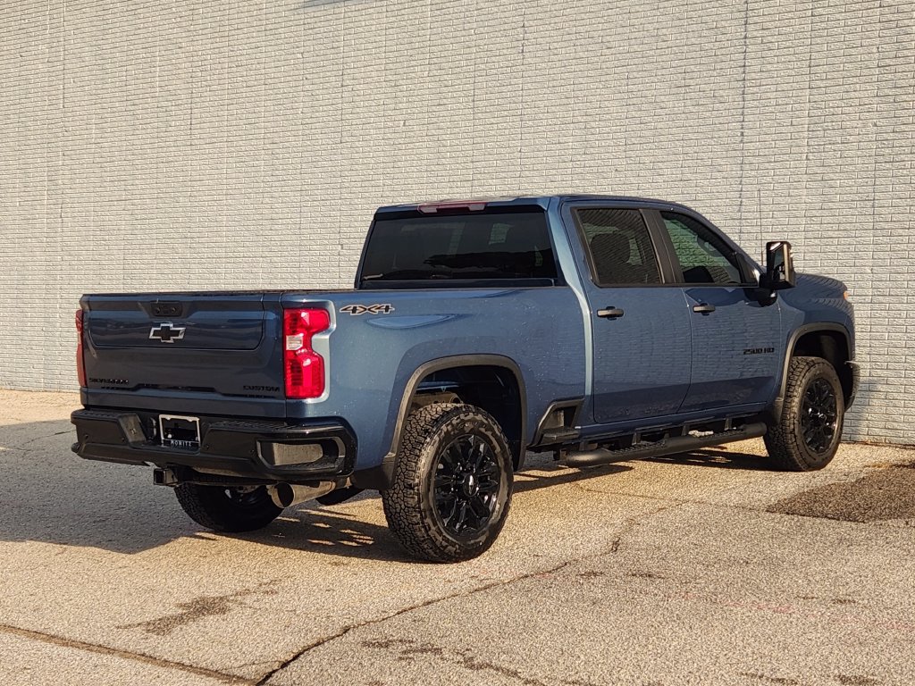 New 2026 Chevrolet Silverado 2500 Custom w/ Custom Value Package AWD/4WD image 4