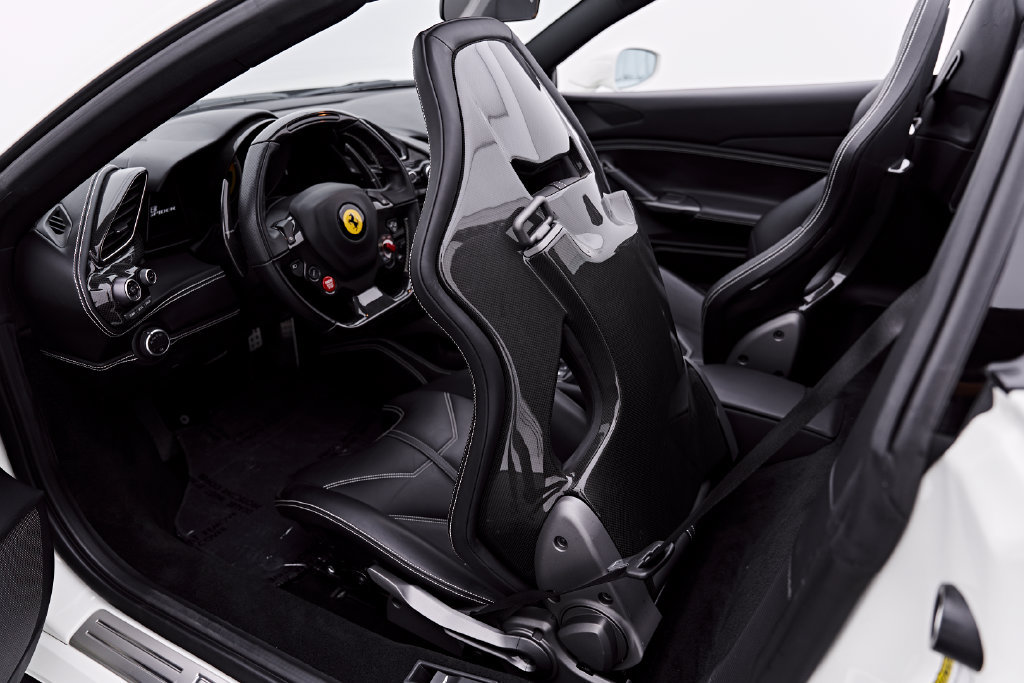 Used 2018 Ferrari 488 Spider RWD image 64