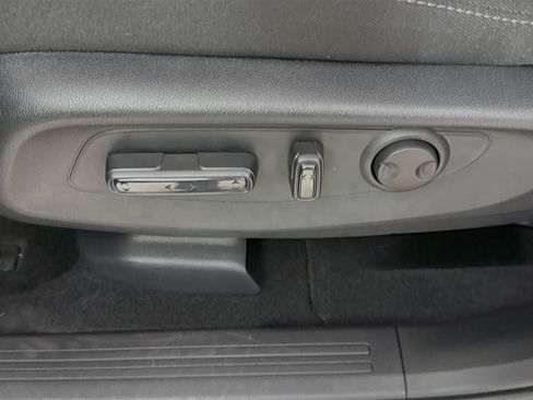 Certified 2026 Honda CR-V EX image 22