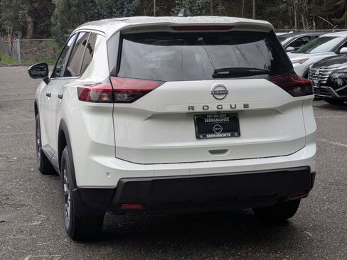New 2026 Nissan Rogue S image 7