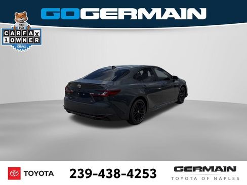 Used 2026 Toyota Camry SE FWD image 9