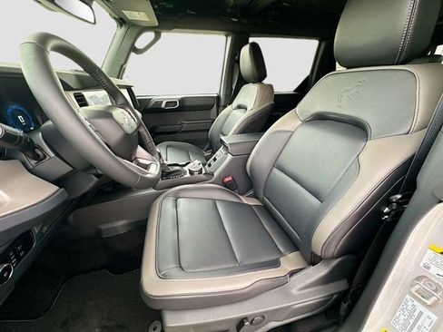 New 2026 Ford Bronco Outer Banks AWD/4WD image 15