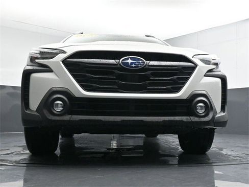 Used 2025 Subaru Outback Onyx Edition XT image 31