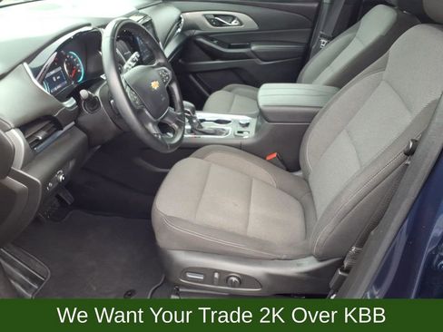 Used 2023 Chevrolet Traverse LT AWD/4WD image 10