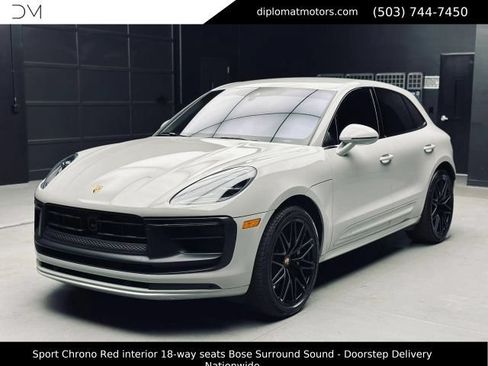 Used 2022 Porsche Macan GTS AWD/4WD image 1