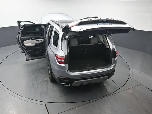 Certified 2025 Honda Pilot Touring image 53