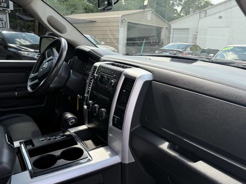 Used 2009 Dodge Ram 1500 Truck Sport image 12