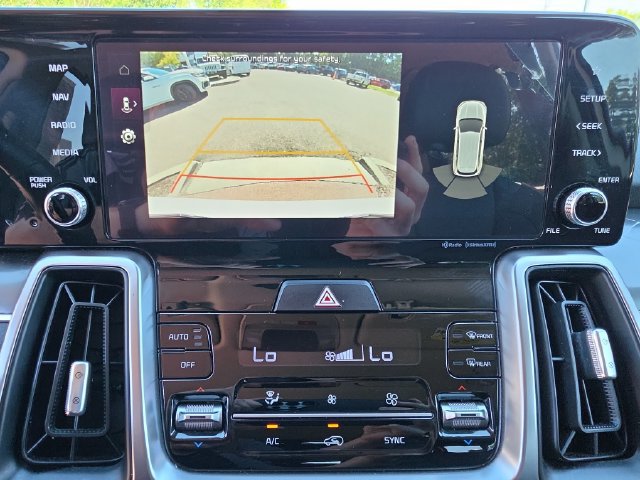 Used 2022 Kia Sorento S FWD image 17