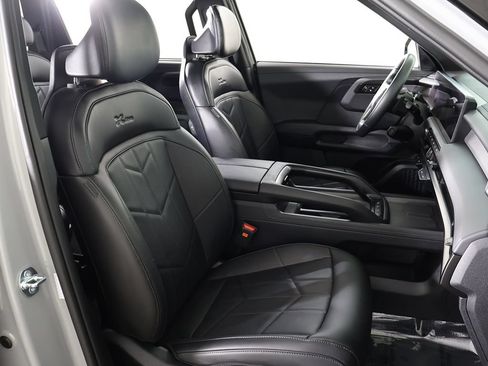 Used 2027 Kia Telluride EX X-Line AWD/4WD image 35