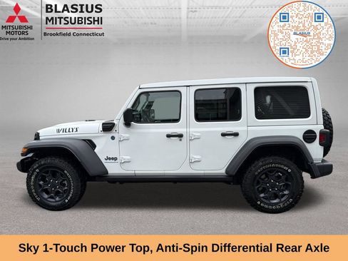 Used 2023 Jeep Wrangler Unlimited w/ Sun & Screen Package AWD/4WD image 23