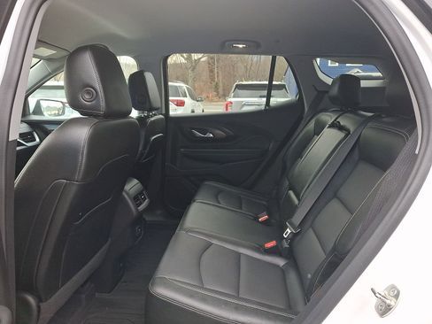 Used 2024 GMC Terrain SLT w/ LPO, Floor Liner Package image 10