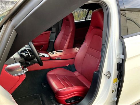 Certified 2022 Porsche Panamera 4 image 5