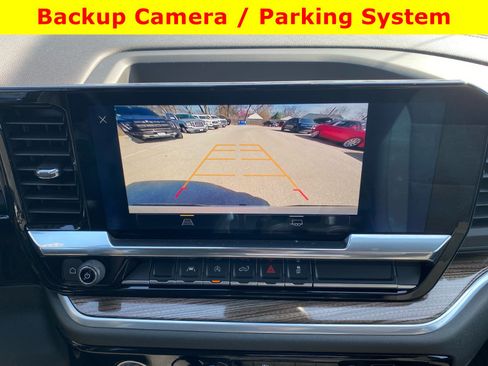 Used 2022 Chevrolet Silverado 1500 LT AWD/4WD image 26