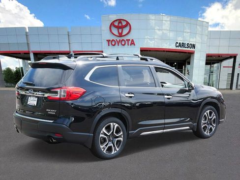 Used 2023 Subaru Ascent Touring AWD/4WD image 5