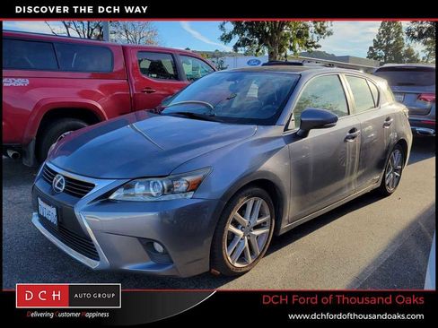 Used 2017 Lexus CT 200h image 1